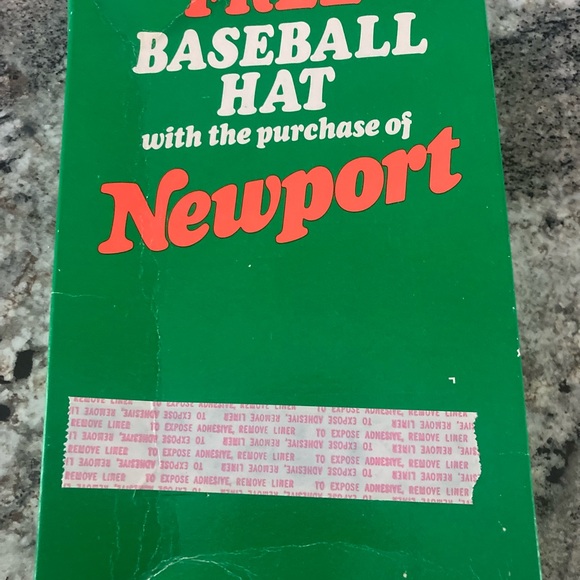 Vintage 90’s Newport Embroidered Logo Neon Green Cap One Size. - Picture 4 of 5